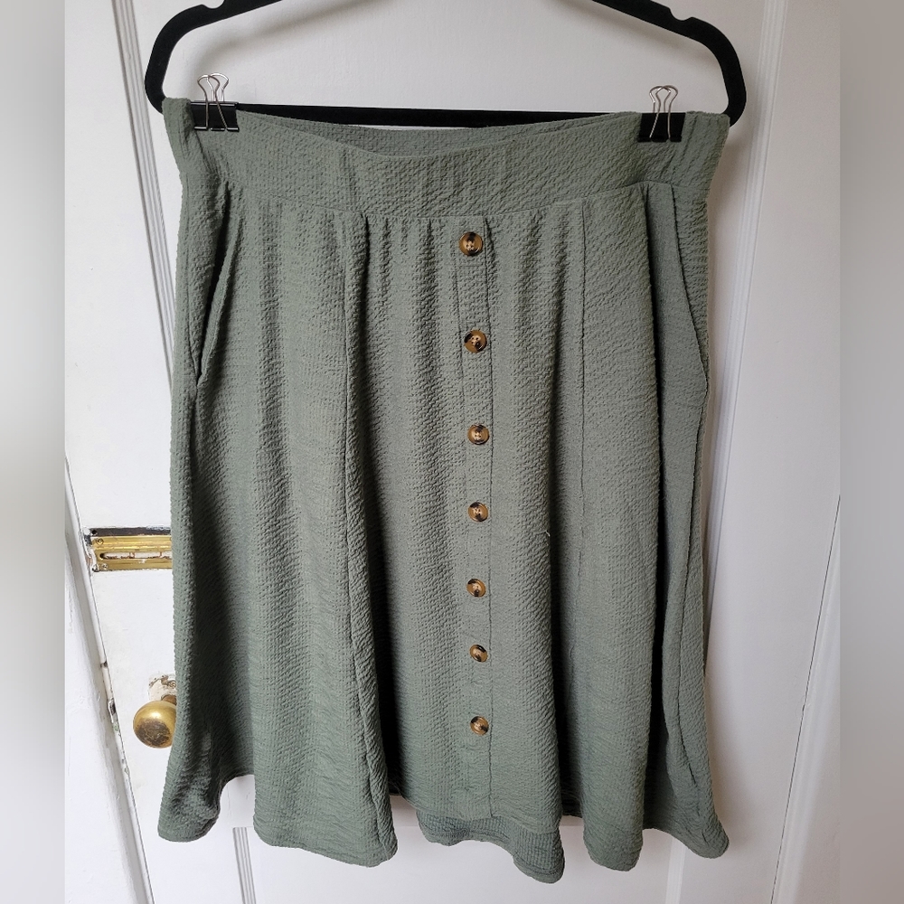 Green Torrid Skirt with Pockets